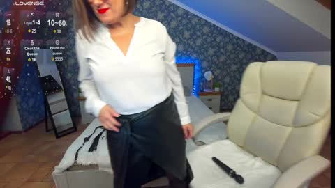 Kira online show from 01/23/25, 03:11