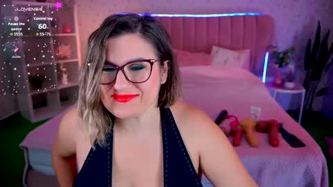 Kira online show from 04/14/26, 08:20