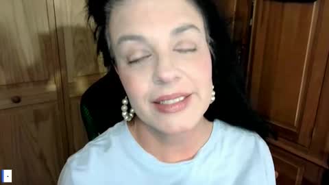 kirbynklyde online show from 11/11/25, 04:23