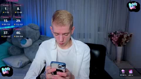 Snapshot of kireev_ chatting on 01/25/25, 07:06 online show from 01/25/25, 07:06