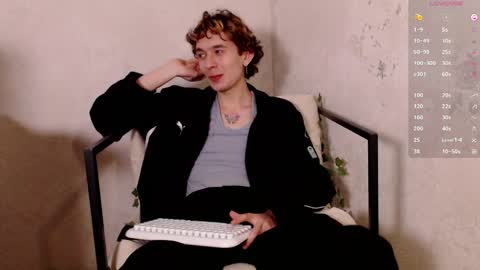 Alan online show from 04/08/26, 03:01