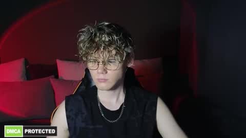 Kirill and Andrey online show from 03/31/26, 01:33