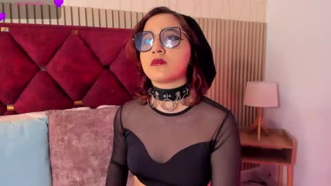 Samantha  Velvet online show from 04/17/26, 10:35