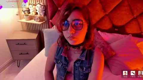 Samantha  Velvet online show from 04/22/26, 09:05