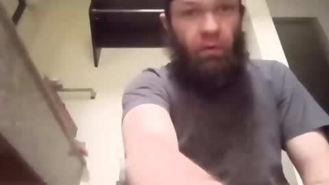 Snapshot of kis4kum chatting on 02/21/25, 11:01 kis4kum online show from 02/21/25, 11:01