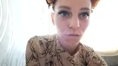 Snapshot of kisatiarr chatting on 06/19/26, 12:09 kisatiarr online show from 06/19/26, 12:09