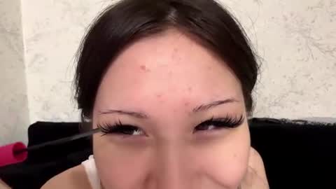 Hina online show from 07/24/26, 05:00