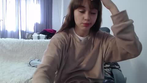 Kisi online show from 12/16/24, 08:52