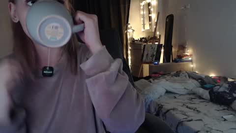 Kisi online show from 02/05/25, 12:10