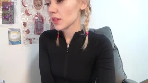 Kisi online show from 02/09/25, 04:14