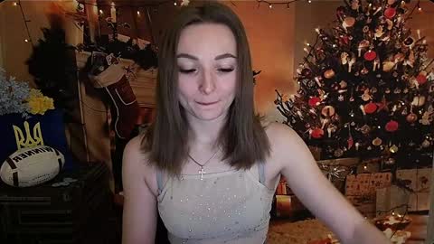 Snapshot of kiss_shy chatting on 12/26/24, 06:09 Valeria online show from 12/26/24, 06:09
