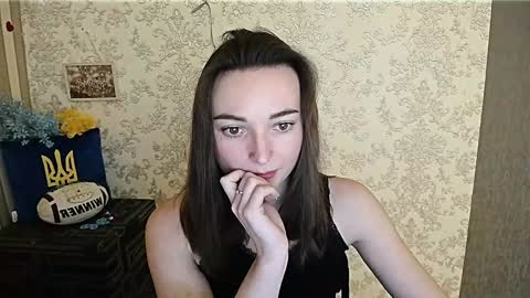 Snapshot of kiss_shy chatting on 01/17/25, 09:39 Valeria online show from 01/17/25, 09:39