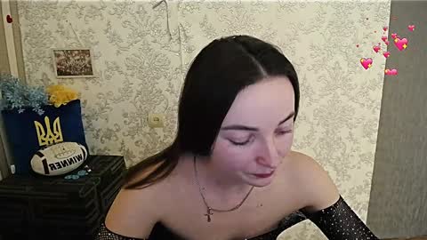 Snapshot of kiss_shy chatting on 01/21/25, 09:35 Valeria online show from 01/21/25, 09:35