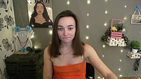 Snapshot of kiss_shy chatting on 01/28/25, 10:02 Valeria online show from 01/28/25, 10:02