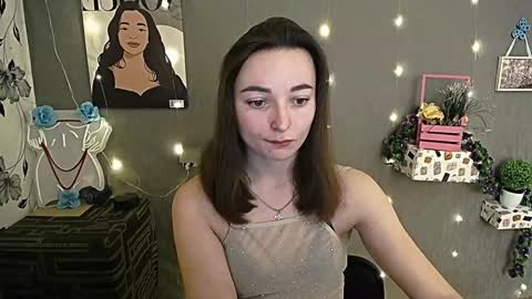 Snapshot of kiss_shy chatting on 01/29/25, 06:22 Valeria online show from 01/29/25, 06:22