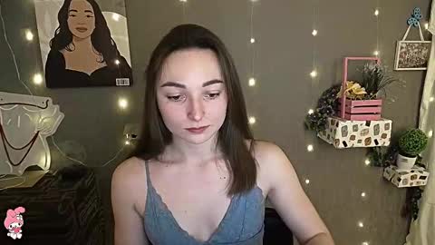 Snapshot of kiss_shy chatting on 02/09/25, 11:14 Valeria online show from 02/09/25, 11:14