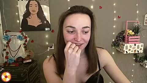 Snapshot of kiss_shy chatting on 02/23/25, 01:32 Valeria online show from 02/23/25, 01:32
