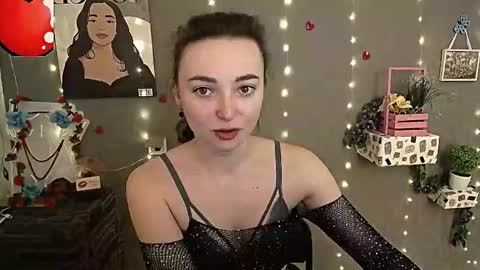 Snapshot of kiss_shy chatting on 03/02/25, 07:10 Valeria online show from 03/02/25, 07:10
