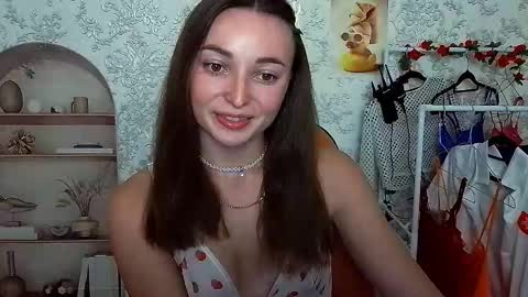 Snapshot of kiss_shy chatting on 10/11/25, 02:26 Valeria online show from 10/11/25, 02:26