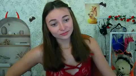 Valeria online show from 10/25/25, 02:24