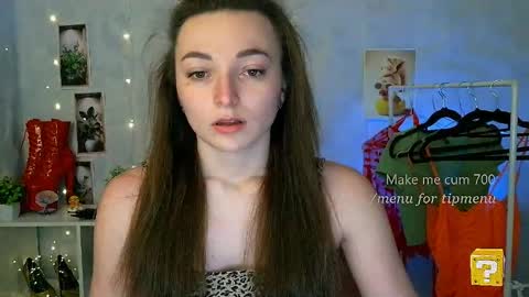 Valeria online show from 04/15/26, 01:18