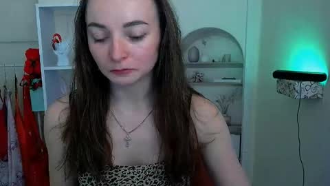 Snapshot of kiss_shy chatting on 05/11/26, 09:26 Valeria online show from 05/11/26, 09:26