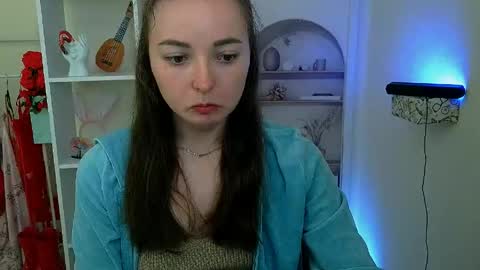 Snapshot of kiss_shy chatting on 05/27/26, 05:10 Valeria online show from 05/27/26, 05:10
