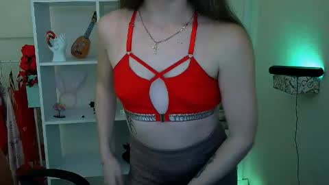 Snapshot of kiss_shy chatting on 05/31/26, 06:09 Valeria online show from 05/31/26, 06:09