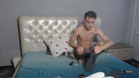 Snapshot of kiss_storm chatting on 10/27/25, 07:34 Angela and Dan online show from 10/27/25, 07:34