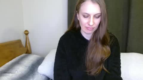 Allie online show from 12/24/24, 03:05