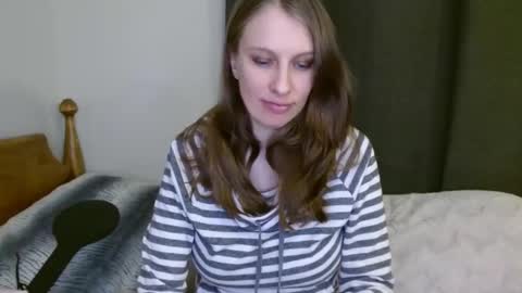 Allie online show from 02/11/25, 02:57