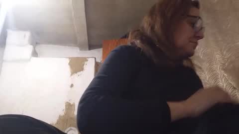 kissandvibe online show from 10/21/25, 07:14