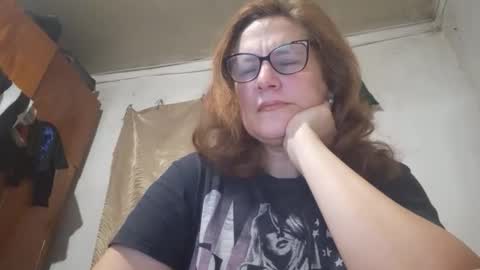 kissandvibe online show from 11/20/25, 07:35