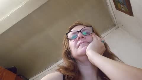 kissandvibe online show from 11/25/25, 10:10