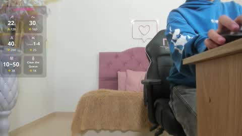Snapshot of kissi_tay1 chatting on 10/10/25, 11:42 KISSI online show from 10/10/25, 11:42