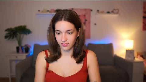 Sisi online show from 10/14/25, 01:12