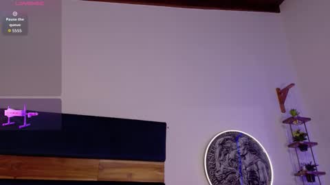 Kissing Company online show from 11/07/25, 03:06