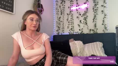 Kaitie online show from 03/02/25, 04:32