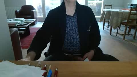 kisslog1 online show from 04/30/26, 05:58