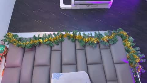 Snapshot of kissme_luna chatting on 11/29/25, 07:06 BELLA FLAME online show from 11/29/25, 07:06