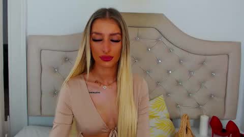 Natalie online show from 11/19/25, 11:32