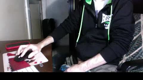 kissofbanned1983 online show from 11/02/25, 10:17