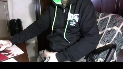 kissofbanned1983 online show from 11/23/25, 09:09