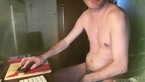 Snapshot of kissofbanned1983 chatting on 05/25/26, 12:55 kissofbanned1983 online show from 05/25/26, 12:55