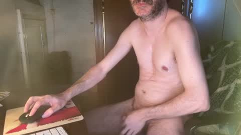 Snapshot of kissofbanned1983 chatting on 07/02/26, 04:24 kissofbanned1983 online show from 07/02/26, 04:24