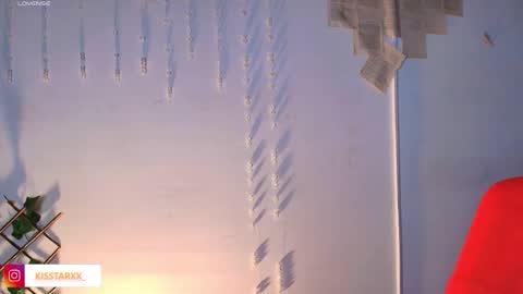 Snapshot of kisstarxxx chatting on 09/24/25, 03:32 Helena and Brad online show from 09/24/25, 03:32