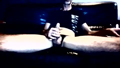 Snapshot of kit_walker101 chatting on 03/25/26, 11:49 kit_walker101 online show from 03/25/26, 11:49