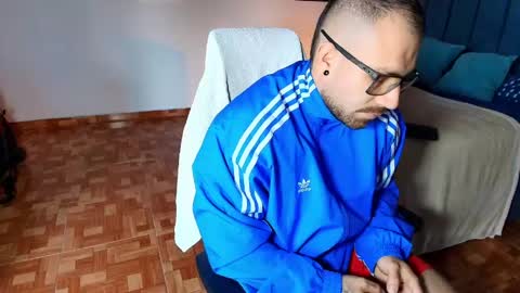 kite__ online show from 04/21/26, 11:38