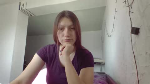 Snapshot of kiti_kitiss chatting on 02/22/26, 11:42 kiti_kitiss online show from 02/22/26, 11:42
