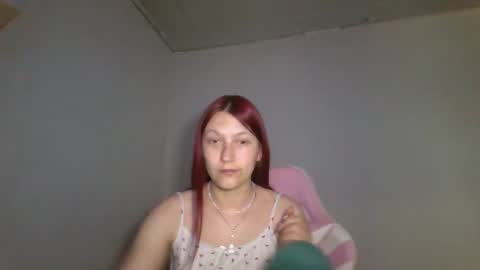 kiti_kitiss online show from 04/18/26, 01:04